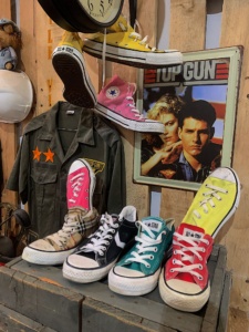 Converse, All Stars, Vans sneakers mix by kilos